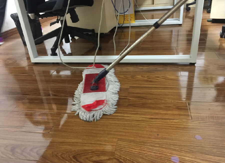 叙永县木地板保洁案例